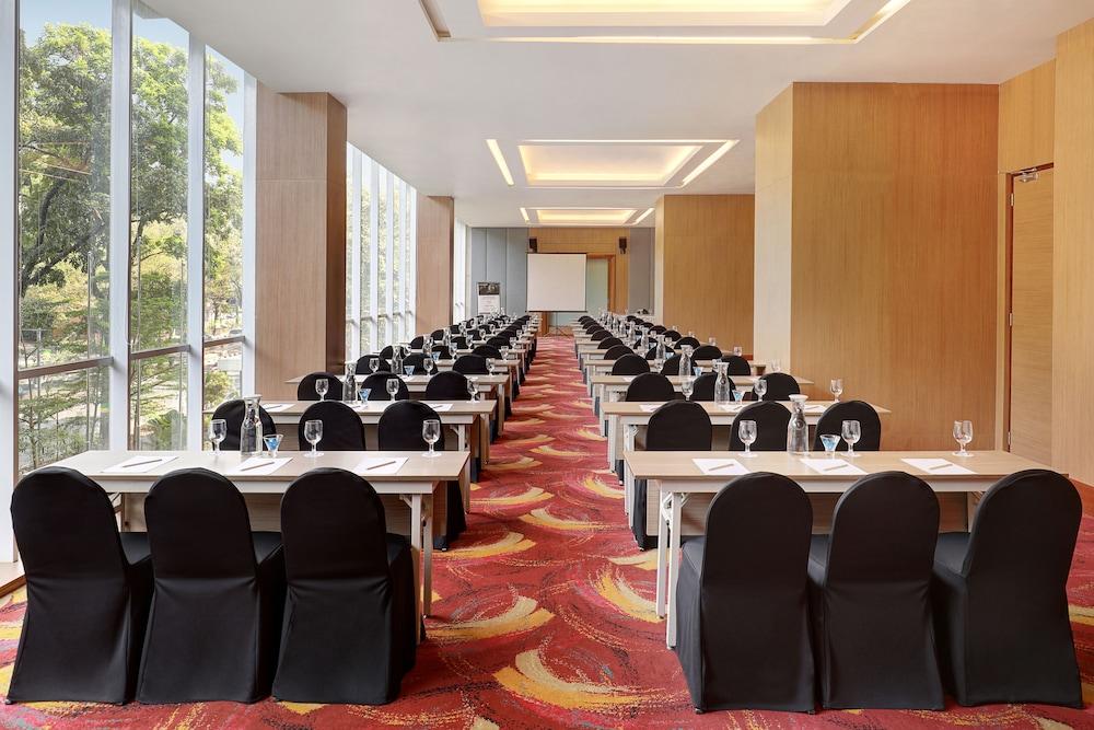 Mercure Bandung Nexa Supratman Zewnętrze zdjęcie