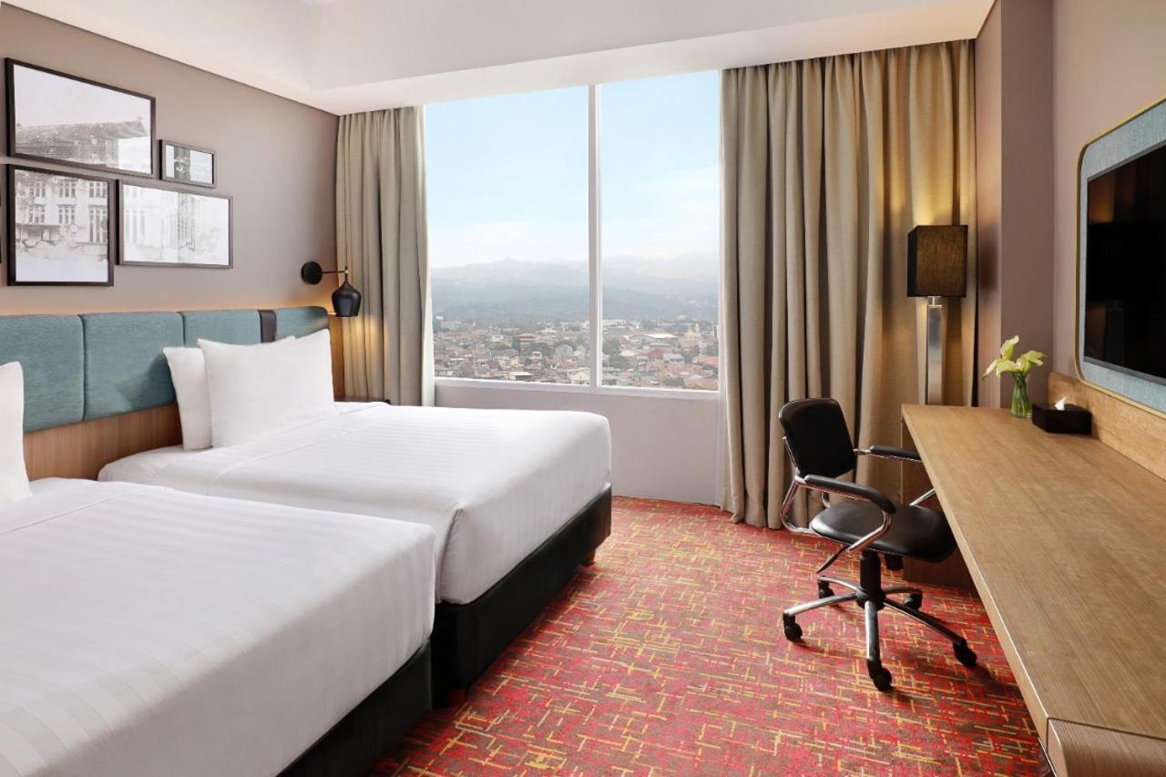Mercure Bandung Nexa Supratman Zewnętrze zdjęcie