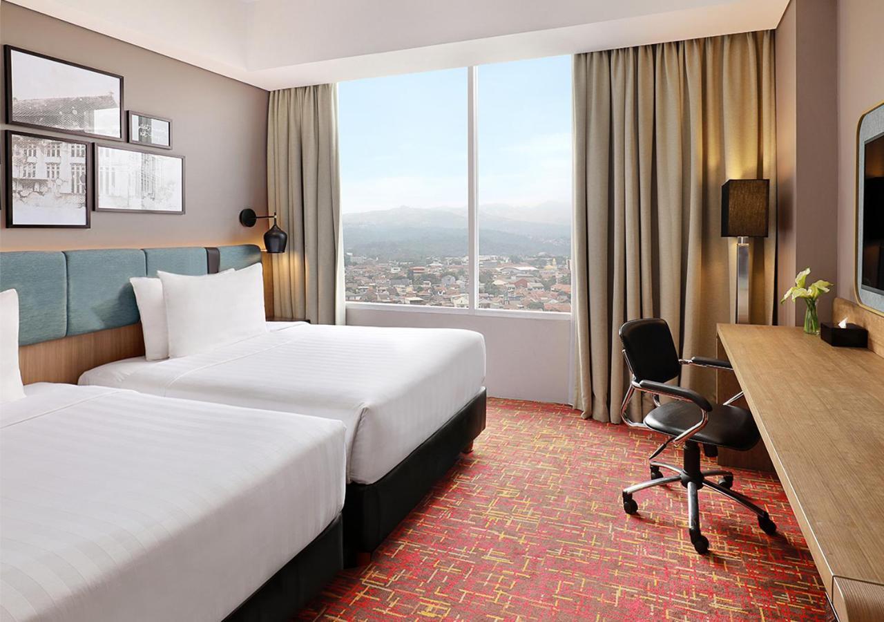 Mercure Bandung Nexa Supratman Zewnętrze zdjęcie